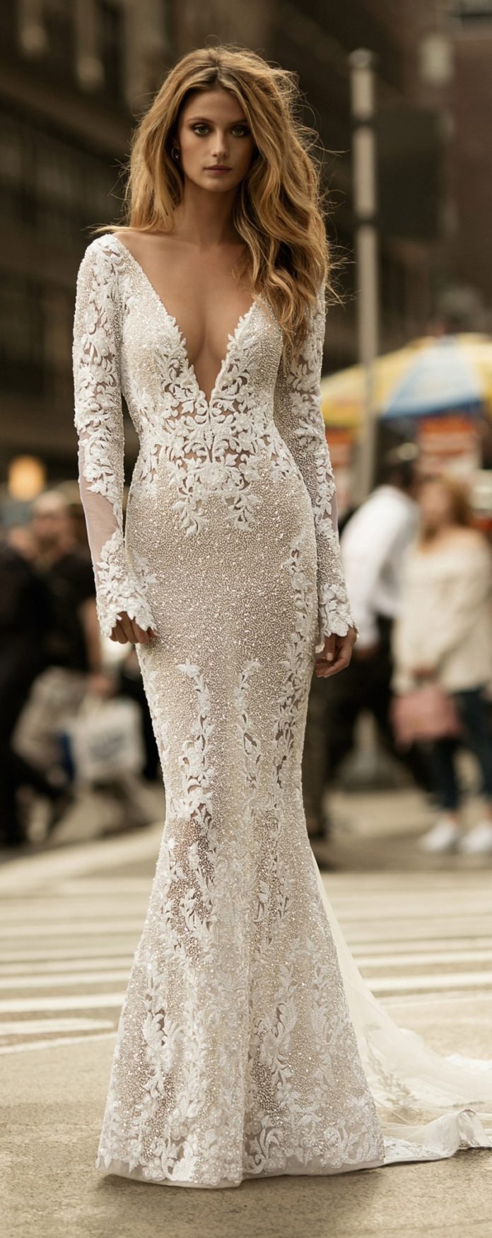 Самые стильные свадебные платья 2022-2023 года